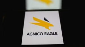 أجبني Eagle توحد الأصول في CLGB الفنلندية