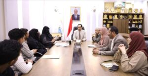 اخبار عدن – البكري يعلن استعداد وزارة الفئة الناشئة لدعم برامج مؤسسة رموز التنموية للصم وذوي الإعاقة.