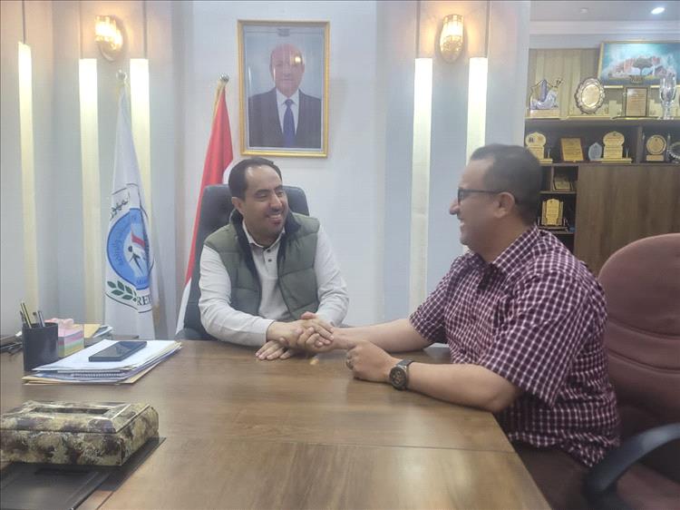 الحراك الثوري ووزارة الشباب يبحثان في عدن تعزيز التعاون لدعم الشباب والأنشطة الرياضية