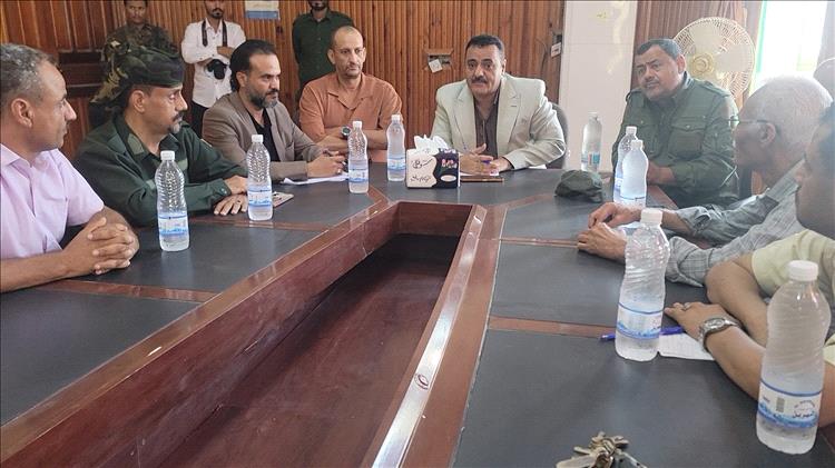 أخبار عدن - الداؤودي يحث مدراء المكاتب على مضاعفة الجهود لتحسين مستوى الخدمات المقدمة لموا