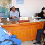 الزهري يلتقي مدير عام سياحة العاصمة عدن لمناقشة تطوير القطاع السياحي بخورمكسر