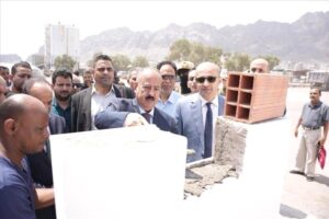 اخبار عدن – بدء المرحلة الثانية من مشروع تحسين مداخل ميناء عدن عبر وضع حجر الأساس