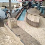 جمعية صيادي خليج صيرة تنتقد إيقاف خدمة تقطيع الأسماك بسوق عدن