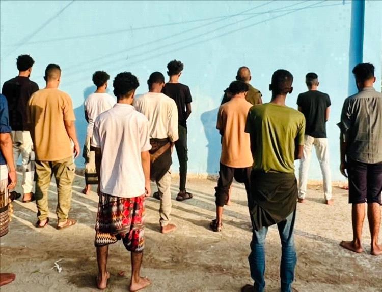 مكافحة المخدرات تضبط 12 متهماً في 10 قضايا بعدن