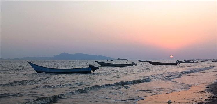 مأساة في ساحل الحسوة.. غرق ثلاثة أشخاص