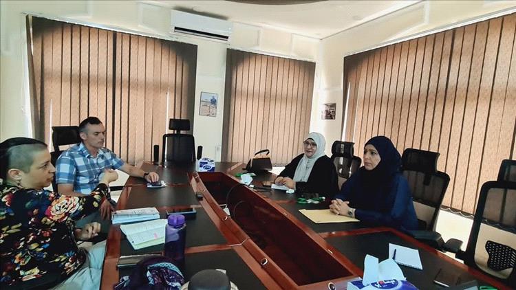 اخبار عدن – مناقشات اللجنة الوطنية للمرأة مع المنظمة النرويجية لتعزيز التعاون والشراكة في عدن.