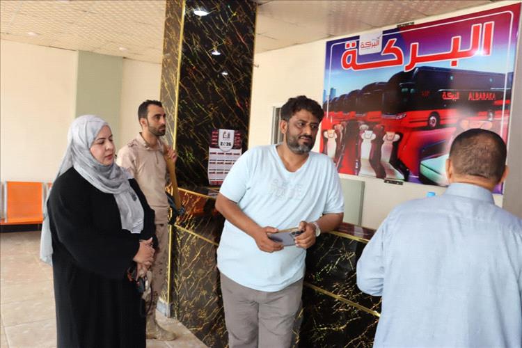 نائب رئيس هيئة النقل البري يتفقد جاهزية حافلات نقل الحجاج واستيفائها الشروط الفنية