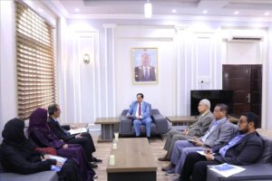 اخبار عدن – وزير الفئة الناشئة والرياضة يجتمع بالتحضيرات لتكتل شباب عدن الموحد