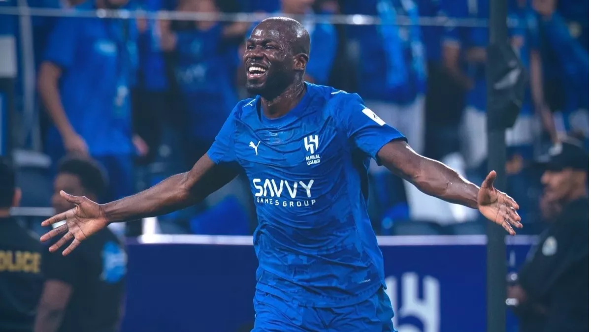 الهلال يعلن تطورات إصابة كوليبالي بعد العودة من إسبانيا