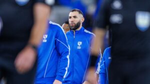 سهولة الادعاء بالإصابة دون التفكير في الراتب… شكوك حول كريم بنزيما بعد غيابه عن الهلال!