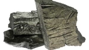 شركة USA Rare Earth تُنتج معدن الإيتريوم الأساسي