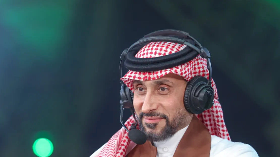 أثار استياء النصراويين”.. سامي الجابر يناقش قضية “الراية