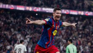 أخبارك نيوز | مفاجأة.. ليفاندوفسكي يتجاهل عروض برشلونة ويقترب من الانيوزقال إلى الهلال