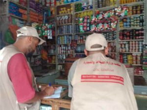 اخبار عدن – إدارة الصناعة تقوم بحملة ميدانية لمراقبة الأسعار في أسواق مديرية صيرة