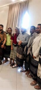 اخبار عدن – استقبل الأستاذ صالح منصور سلاطين يافع لتعزيتهم بوفاة القائد ع.