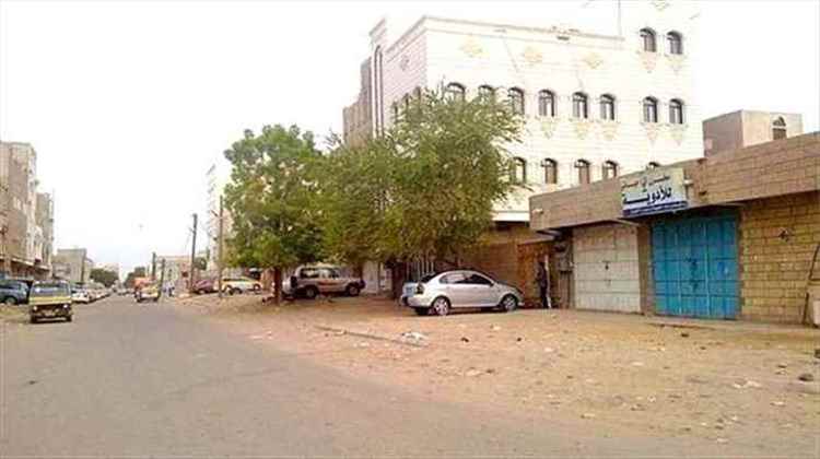 اخبار عدن – تصاعد التوتر الأمني في الممدارة إثر هجوم مسلحين على مركز الشرطة واستهداف الجنود