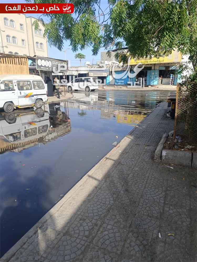 اخبار عدن – تفاقم مشكلة المجاري في مدينة الشعب يثير قلقًا صحيًا وبيئيًا