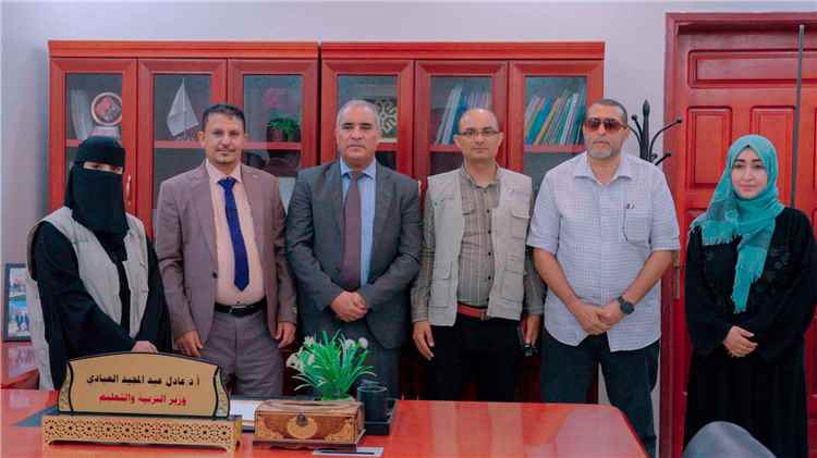 اخبار عدن – ديفرستي ووزارة المنظومة التعليمية تستعرضان سبل تعزيز التدخلات المنظومة التعليميةية وتوسيع المشاريع