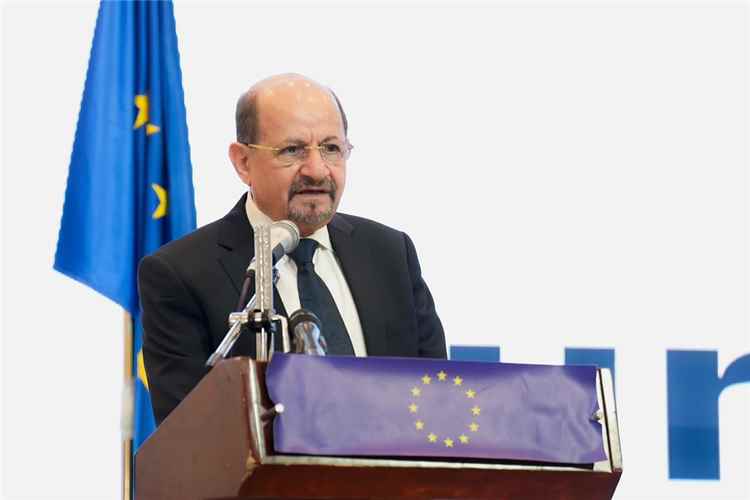 اخبار عدن – رئيس الوزراء ووزير الخارجية يشارك في احتفال يوم أوروبا الذي تنظمه بعثة الاتحاد الأوروبي