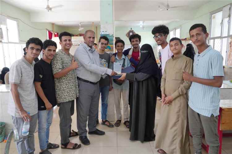 اخبار عدن – رئيسة مؤسسة رموز التنموية تعبر عن امتنانها للاتحاد على الدعم عبر برامج التدريب
