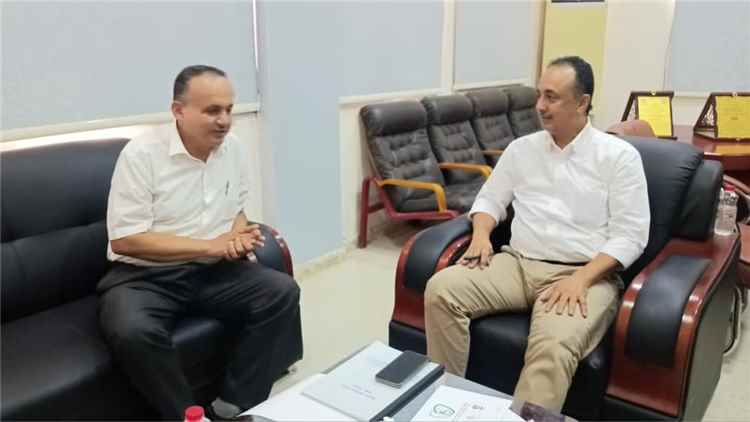 صحة عدن ومؤسسة شريان تبحثان إقامة مخيم مجاني لمرضى ضغط الدم