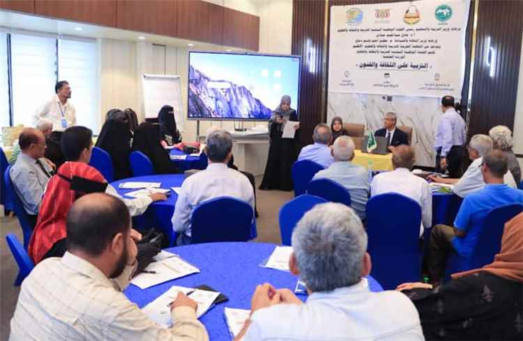 عدن ترسم ملامح التعليم الإبداعي: ورشة نوعية تعزز دمج الثقافة والفنون بدعم