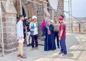 اخبار عدن – مسؤول الثقافة في عدن يتفقد تقدم أعمال تجديد مبنى المجلس التشريعي في صيرة