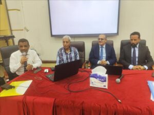 اخبار عدن – وزير الرعاية الطبية ي inaugurates intensive course on good manufacturing practices at the drug authority and chairs a meeting