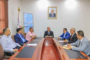 اخبار عدن – وزير النقل يتباحث مع إدارة اليمن حول استراتيجيات دعم استقرار التشغيل