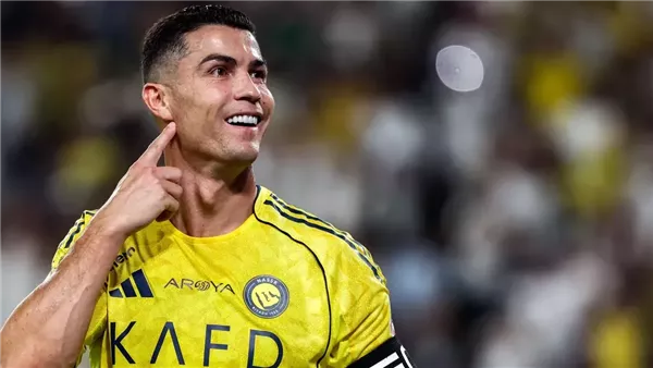 بأسلوب حماسي، كريستيانو رونالدو يوجه تحذيراً للهلال قبيل موعد قمة الدوري السعودي
