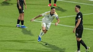 دوري روشن: النصر يقترب من اللقب قبل مواجهة الهلال بعد الفوز الكبير على الشباب
