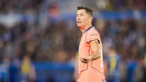 رومانو يكشف سر انيوزقال ليفاندوفسكي إلى الهلال