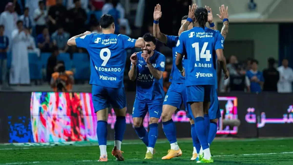 عاجل: صدمة كبيرة.. سبب عدم اعتماد بنزيما أساسياً في الهلال يكشف السر الخطير الذي يحتفظ به إنزاغي!