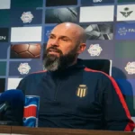 مدرب الخليج يحذر: الهلال سيكون في أوج شراسته بعد فوز القادسية على النصر... وهذه هي خطته السرية للصمود في المباراة!