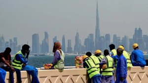 30 مليون مغترب في الخليج يواجهون خطر الحرب الإيرانية.. وتحويلات بمليارات في مهب الريح – شاشوف