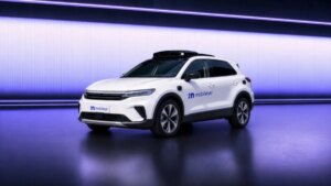 إطلاق Mobileye لسيارات الأجرة الروبوتية في الولايات المتحدة سيوجهها إلى جانبي صناعة السيارات الذاتية القيادة