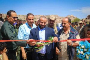 اخبار المناطق – محافظ الضالع ي inaugurate مشروعين تنمويين في الحصين والشعيب