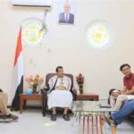 وكيل مأرب يؤكد أهمية دور برنامج الأغذية العالمي في التخفيف من معاناة الأسر الأشد احتياجا
