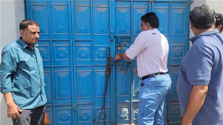 اخبار عدن – إدارة صحة البيئة في المنصورة تتخذ تدابير صارمة ضد الأفران التي لا تلتزم بالمعايير الصحية