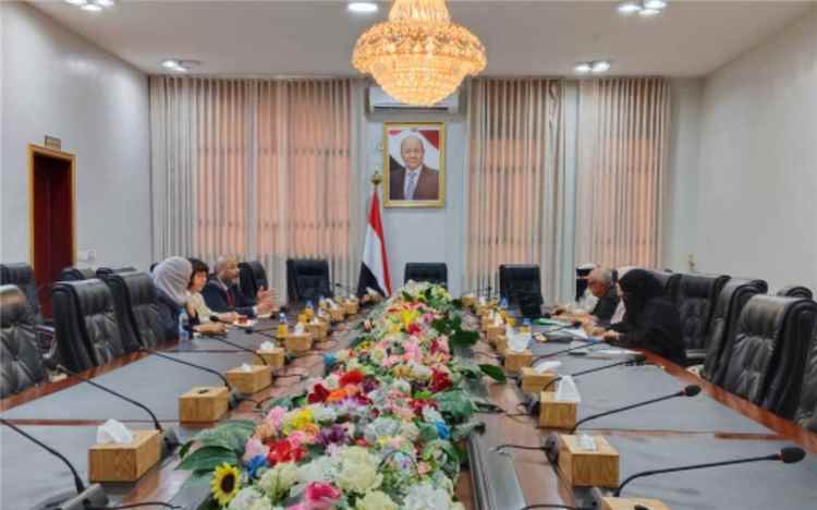 اخبار عدن – اجتماع رسمي يتناول تعزيز دور النساء وإطلاق صندوق لدعمها ومركز معلومات بالوزارة