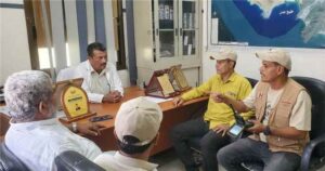 اخبار عدن – الرعاية الطبية وصناعة التواهي تتعاونان لوضع آلية لمراقبة الصيدليات وتحديد الاختصاصات القانوية