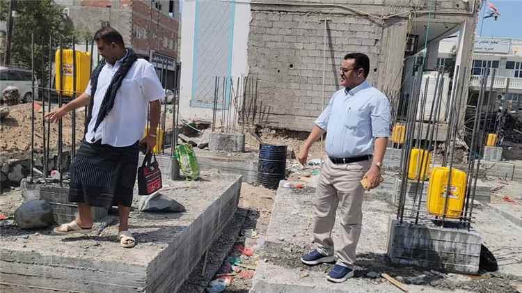 اخبار عدن – تحت إشراف محافظ عدن.. الداؤودي يتابع إنجاز مشروع استكمال مبنى السلطة التنفيذية المحلية في المـمـلـكـة