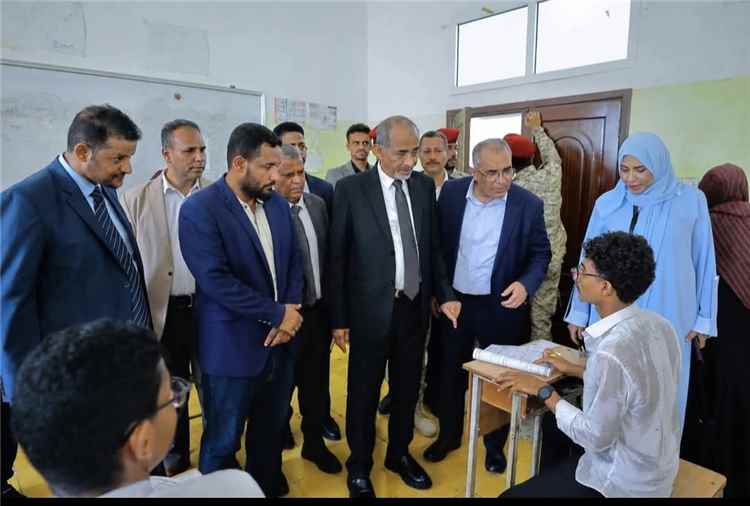 اخبار عدن – ما الذي يحتاجه دعا الثانوية بين الجهد والطموحات؟ زيارة رسمية أم رعاية فعلية؟