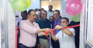 اخبار عدن – مدير الرعاية الطبية يفتتح عيادة الأسنان في مجمع الميدان الصحي بصيرة