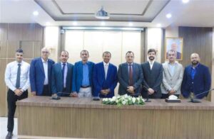 اخبار عدن – وزير السقطري يجتمع بالمدير القطري لبرنامج الأغذية العالمي لمناقشة المشاريع