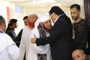 اخبار وردت الآن – محافظ تعز يرحب بالمعزين في وفاة القائد السابق عبدربه منصور هادي