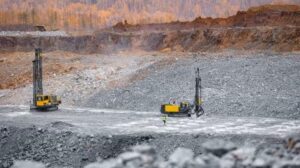 تبدأ شركة K2 Gold أعمال الحفر في مشروع موهافي في كاليفورنيا