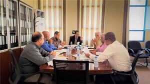 اخبار المناطق – اللجنة المكلفة بمراجعة أوضاع المتعاقدين في التربية بساحل حضرموت برئاسة الوكيل العطاس تناقش الأسباب