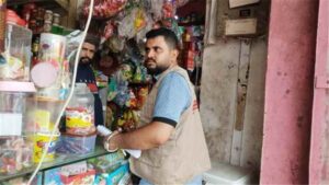 اخبار عدن – إغلاق 7 متاجر مخالفة في المنصورة وإصدار مخالفات سعرية