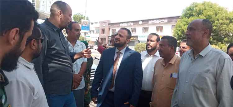 اخبار عدن – اليزيدي يزور المضخة القائدية للصرف الصحي في المنصورة وينوه بالاستعداد للتنسيق للمزيد من العمل